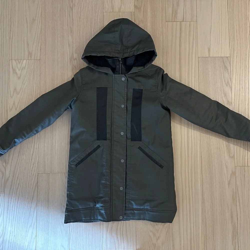 RVCA Jacket - Picture 2 of 8